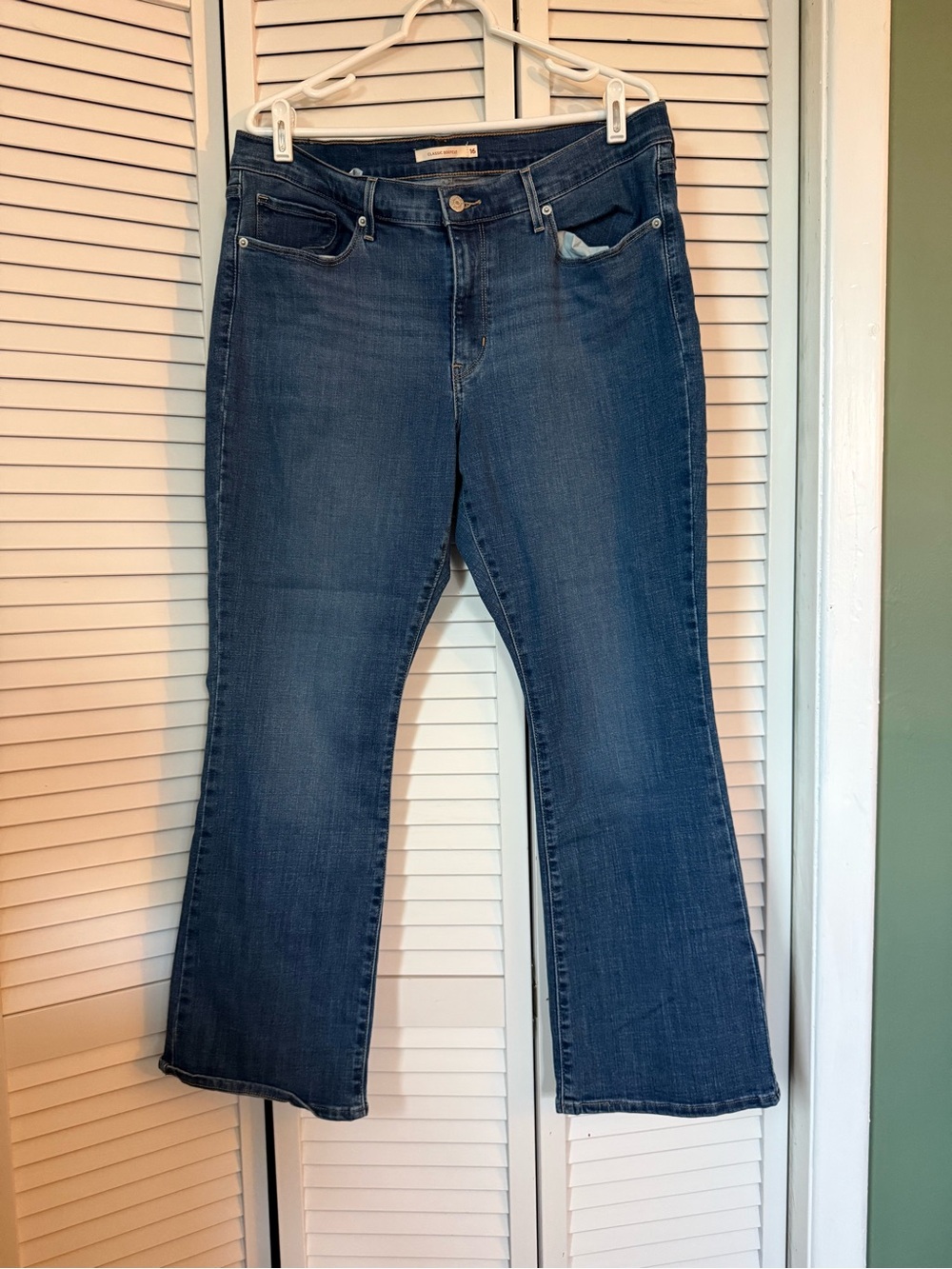 Levi's Women's 16 Bootcut Jeans